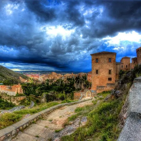 El Jardin De Los Poetas Cuenca (Castilla-La Mancha)